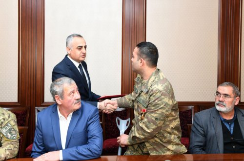 Prezidentin səlahiyyətli nümayəndəsi Naxçıvanda şəhid ailəsinə və qazilərə mənzillər təqdim edib