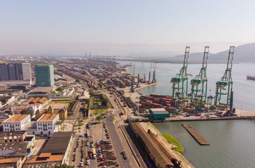 Latın Amerikasının ən böyük limanı Pelenin adını daşıyacaq