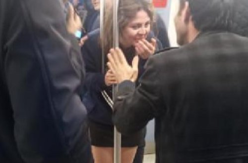 Metroda qəribə olay - Qız başını elə yerə saldı ki, FHN gəldi - FOTO