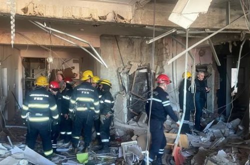 FHN: “Partlayış baş verən mərtəbədə bütün mənzillər tamamilə dağılıb” - YENİLƏNİB + FOTO/VİDEO