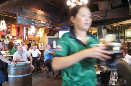 Dubay spirt vergisini sıfırlayıb