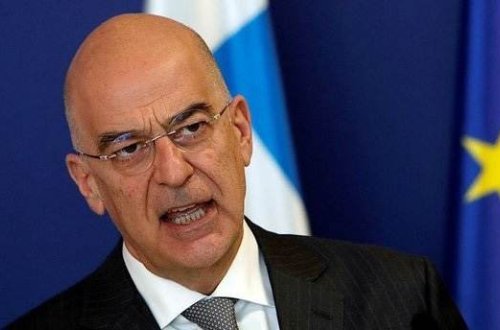 Yunanıstanda nazir monastırda yıxıldı