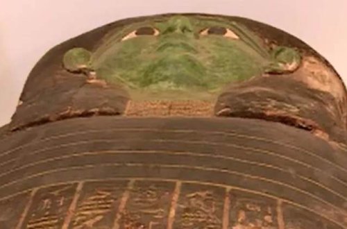 ABŞ oğurlanmış qədim Yaşıl Tabutu Misirə qaytarır