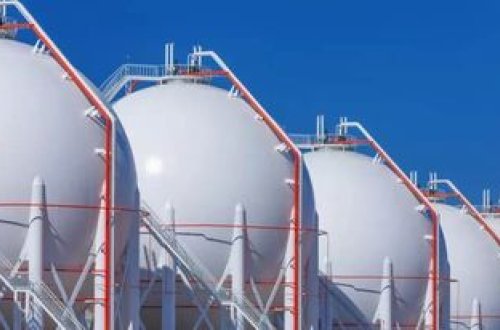 ABŞ dünyanın ən böyük LNG ixracatçısı kimi Qətəri keçdi