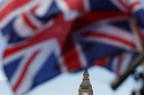 İngiltərə aşağı gəlirli sakinləri üçün 900 funt-sterlinq dəstək verib