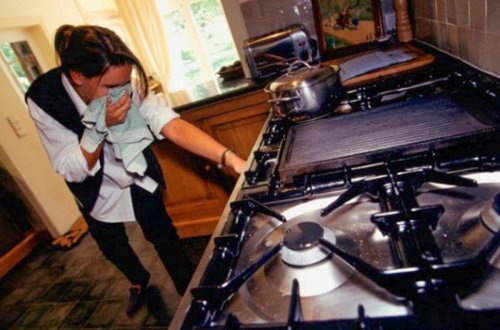 Gəncədə iki nəfər dəm qazından zəhərlənib