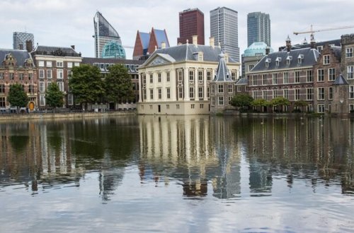 Haaqada deputatlar Rusiya ilə bağlı tribunalın yaradılmasını dəstəkləyiblər