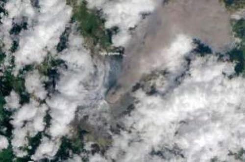 Bu vulkanda son 24 saat ərzində 5 partlayış baş verib