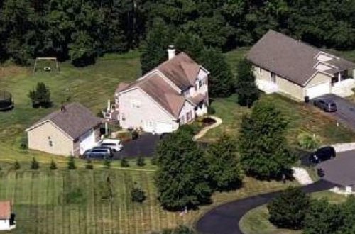 ABŞ-da fərdi evdə 5 uşağın və 3 böyük şəxsin meyiti tapılıb