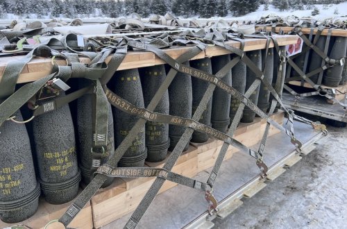 Norveç Ukraynaya 10 min artilleriya mərmisi göndərib