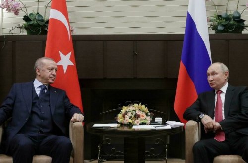Ərdoğanla Putin arasında telefon danışığı olub