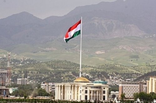 Tacikistan Prezidenti iki naziri və vilayət başçısını dəyişib