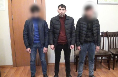 Tovuzda odlu silah və pul müqabilində narkokuryerlik edən şəxslər TUTULDULAR - FOTO