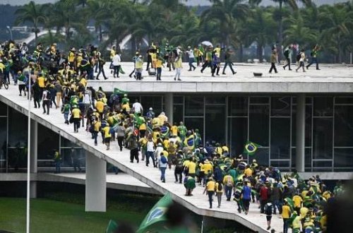 Braziliyada Bolsonaronun 1200 tərəfdarı saxlanılıb