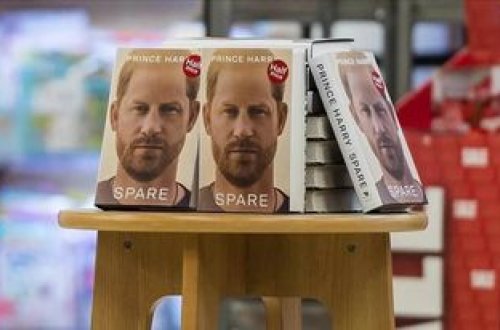 Şahzadə Harrinin mübahisəli kitabı 