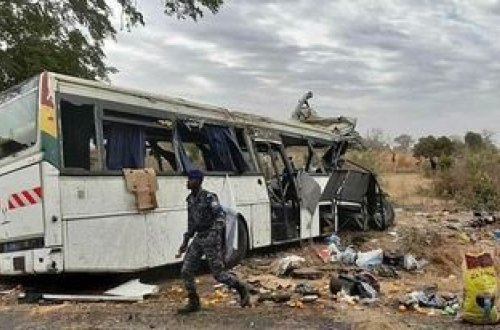 Seneqalda avtobusun toqquşması nəticəsində ölənlərin sayı 41-ə çatıb