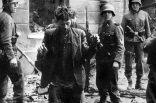 Polşa Almaniyadan müharibə təzminatını yenidən tələb etdi