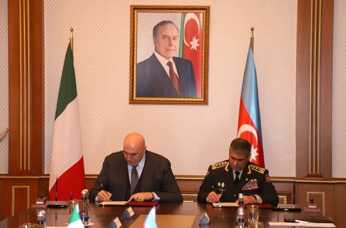 Azərbaycan və İtaliya arasında hərbi təlimlərlə bağlı sənəd imzalanıb