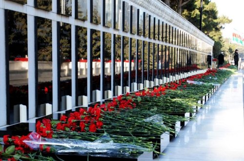 20 Yanvar şəhidi ailələrinə verilən təqaüdün məbləği artırılıb