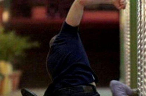 Bakıda oğul atasını döyərək öldürdü - ŞOK CİNAYƏT