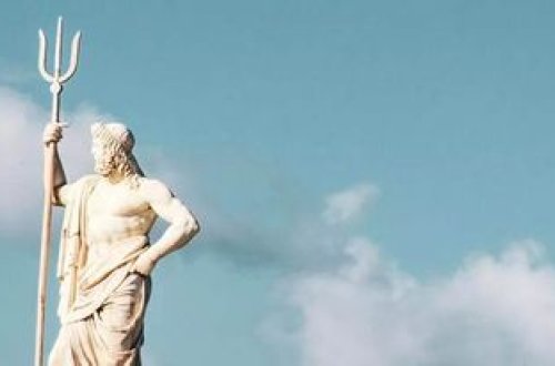 Yunanıstanda Poseydonun məbədi tapıldı