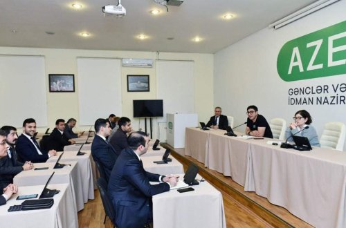 Fərid Qayıbov gənclər təşkilatları ilə görüşdü - FOTOLAR