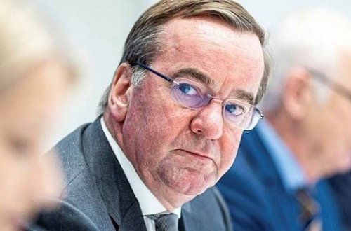 Almaniyanın yeni müdafiə naziri bəlli oldu