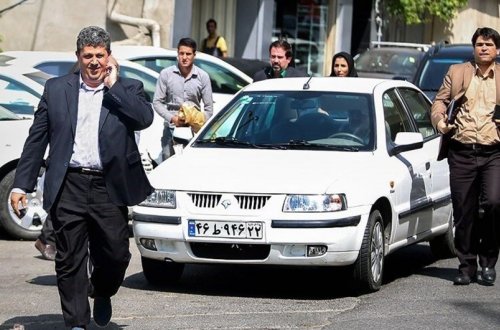 İranın keçmiş Prezidentinin oğlu azadlığa buraxılıb