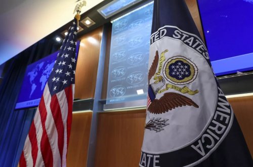 ABŞ Belarusun 25 rəsmisinə viza qadağası qoydu