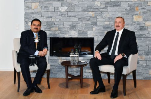 İlham Əliyev Davosda “Adani Group” şirkətinin təsisçisi və sədri ilə görüşüb - YENİLƏNİB + FOTO