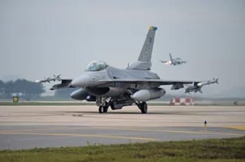 İordaniya ABŞ ilə F-16 müqaviləsi imzalayıb