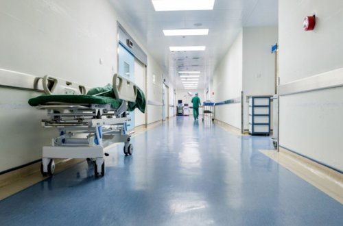 Azərbaycanda 5 yaşlı uşaq sistem köçürüləndən sonra dünyasını dəyişib - VİDEO