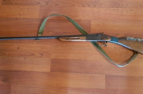 Naxçıvan polisi vətəndaşlarda odlu silahlar aşkarlayıb