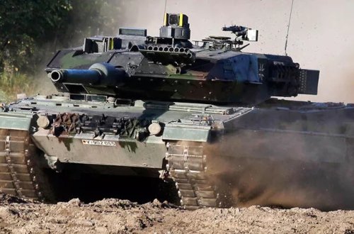 Polşa Ukraynaya tankların çatdırılması üçün Almaniyaya rəsmi müraciət edib