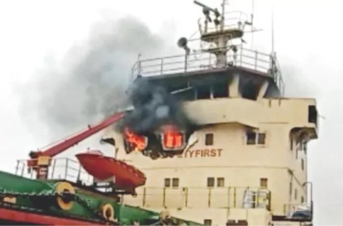 Xersonda Türkiyə gəmisinə raket düşüb