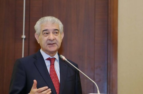 Əli Əhmədov “Şərəf” ordeni ilə təltif edilib