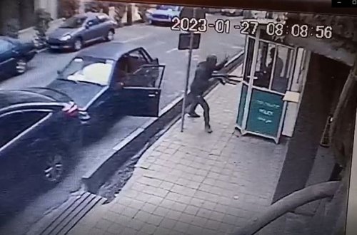 İran polisi səfirliyimizə edilən terror aktının qarşısını niyə almayıb? - Hadisə yerindən YENİ ANBAAN VİDEO