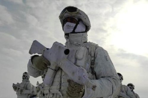 Azərbaycanlı hərbçilər Türkiyədə 17 dərəcə şaxtada “Qış təlimi”ndə - FOTO