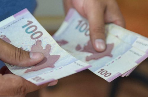 Bu şəxslərin də maaşları artırıldı