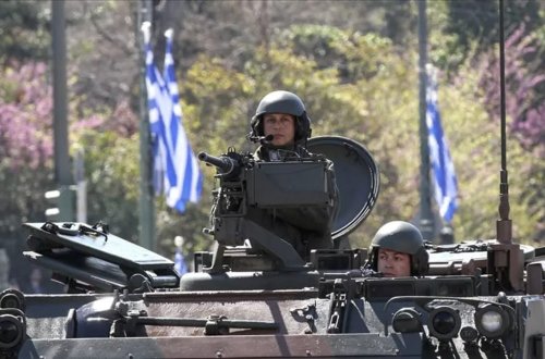 Cənubi Kipr Yunan ordusuna 2,5 milyon avro bağışlayaq