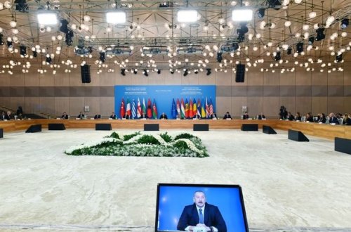 Prezident: “Enerji təhlükəsizliyi məsələləri hər ölkə üçün daha çox əhəmiyyət kəsb edir”