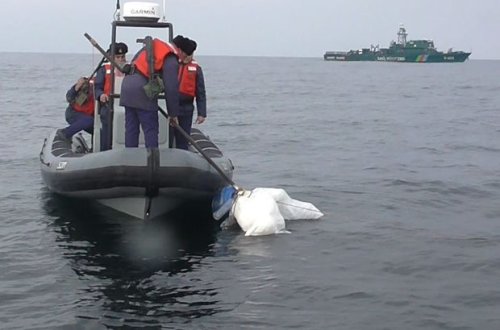 DSX Xəzərin Azərbaycan sektorunda 12 kiloqram narkotik aşkarlayıb - FOTO