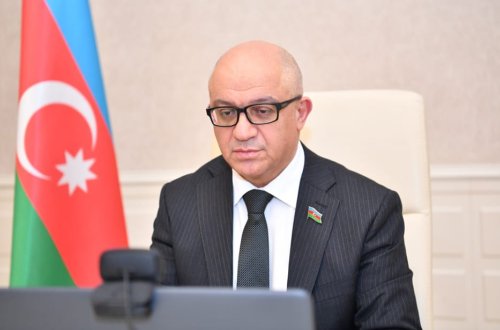 Uzun illərdir onlar belə məsələr üzrə 