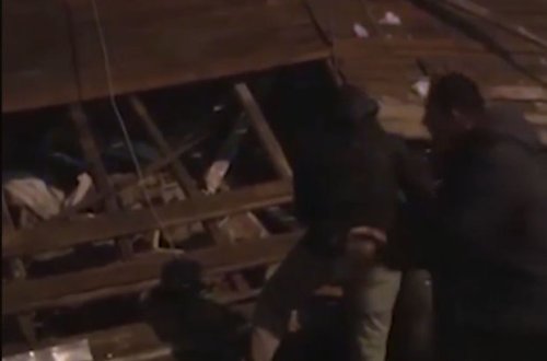 Oğlu dağıntılar altında qalan atanın fəryadı - VİDEO