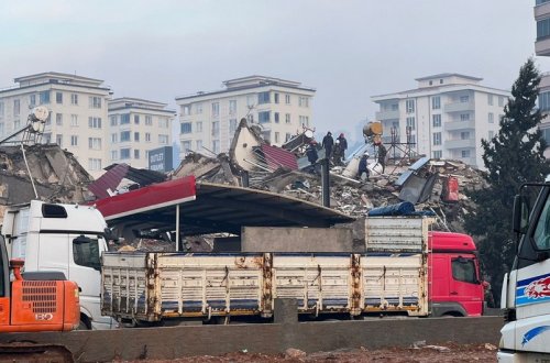 Xilasedicilərimiz Türkiyədə dağıntılar altında qalmış 6 nəfərin meyitini və bir yaralını çıxarıb - YENİLƏNİB