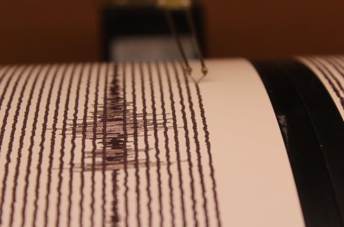 Son 48 saatda Aralıq dənizi bölgəsində 540-dan çox zəlzələ qeydə alınıb