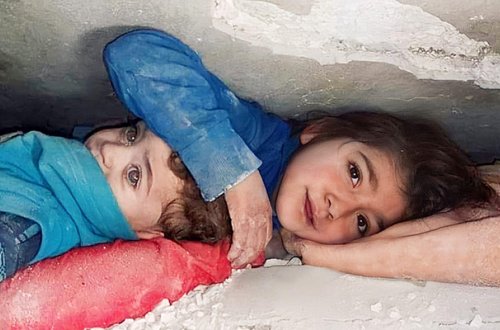 Dünyada gündəm olan bacı-qardaş xilas edildi - Foto