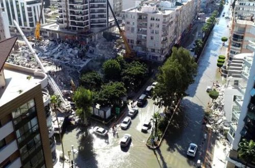 Dəniz səviyyəsinin qalxdığı İskəndərunda binalar boşaldılıb