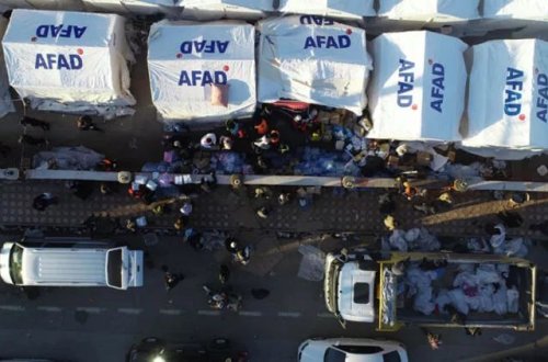 Zəlzələdən zərərçəkənlər İslahiyedəki çadır şəhərciyinə yerləşdirilib