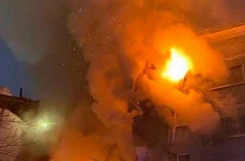 В результате взрыва в жилом доме в Новосибирске погибли 13, спасены 14 человек
